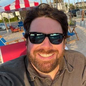 Meet your Posher, Corey